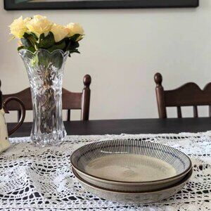 Set of 2 Neutral Ceramic Plates